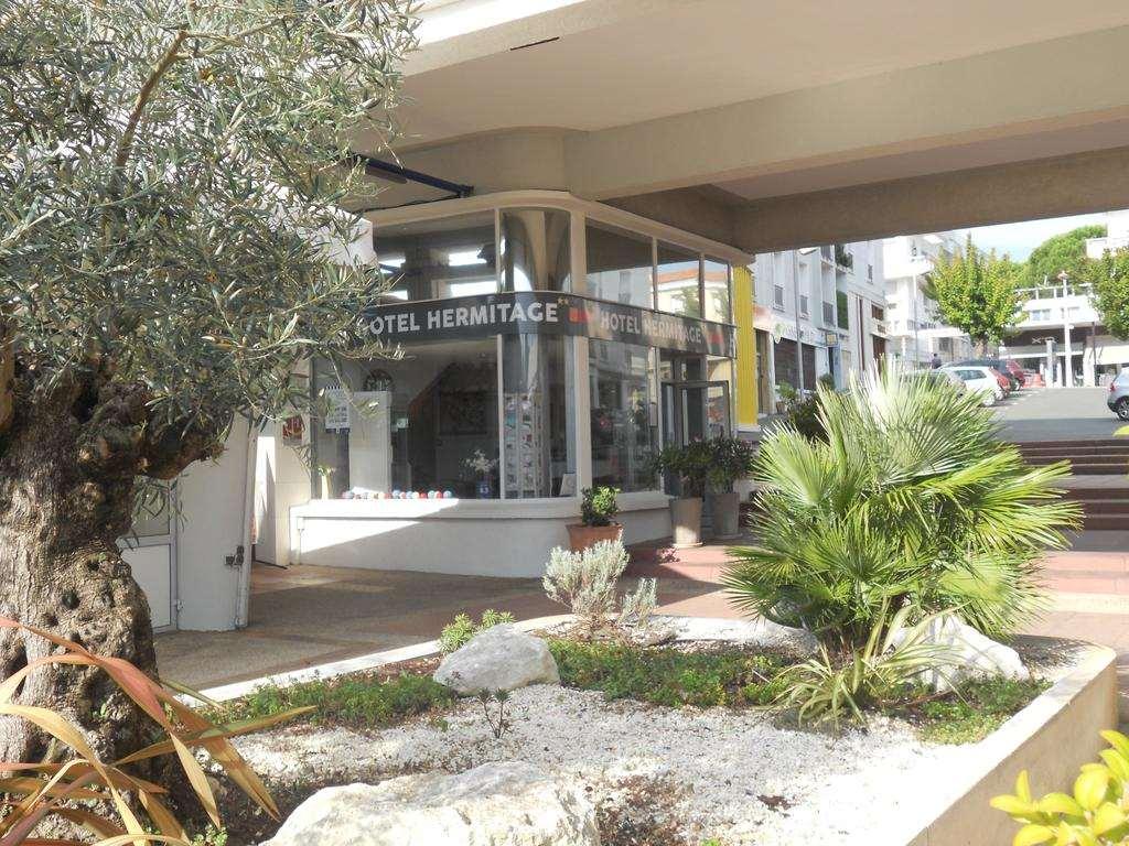 Brit Hotel Hermitage Royan Exterior photo