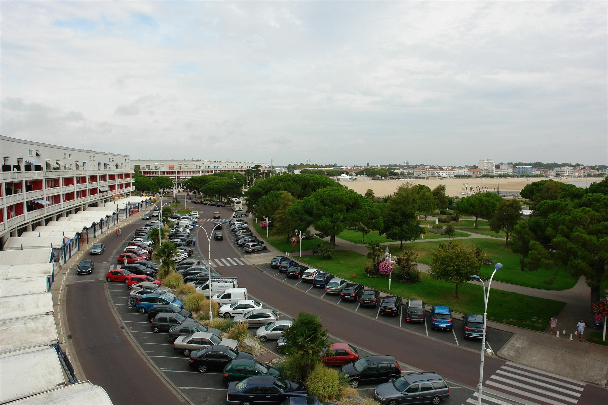 Brit Hotel Hermitage Royan Exterior photo